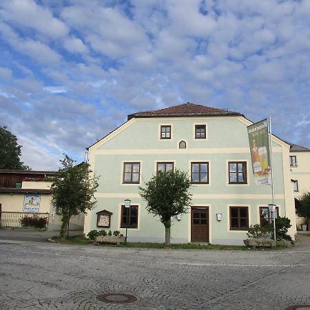Brauereigasthof Zur Post Eschlkam Екстер'єр фото